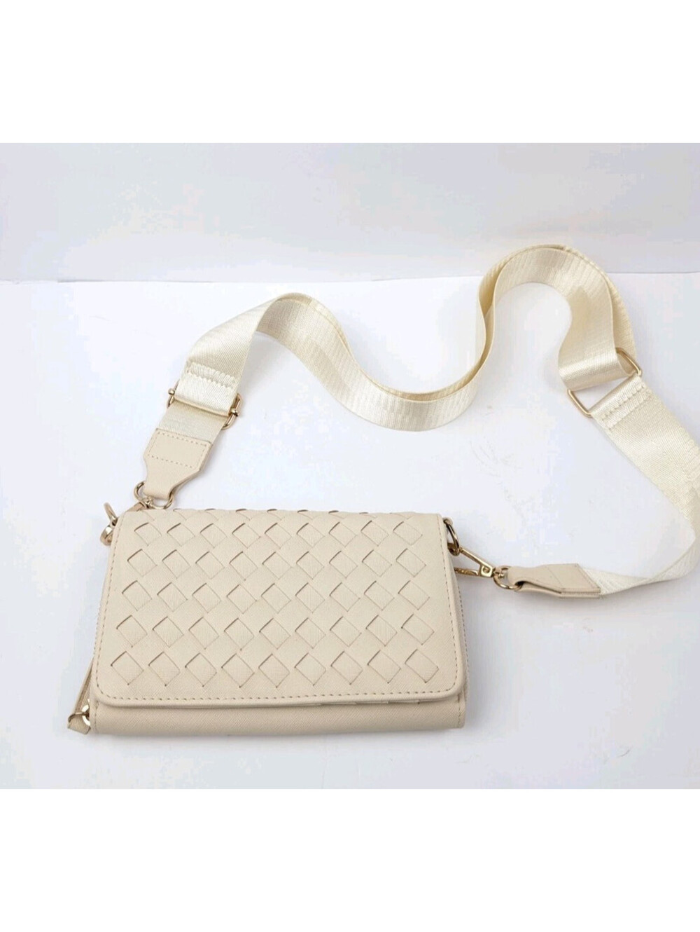 Woven Cream Sussan Faux Leather Clutch Wallet W Removable Strap Gold Zipper New